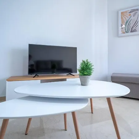 Amplio Apartamento 2 Dormitorios Cerca De La Playa